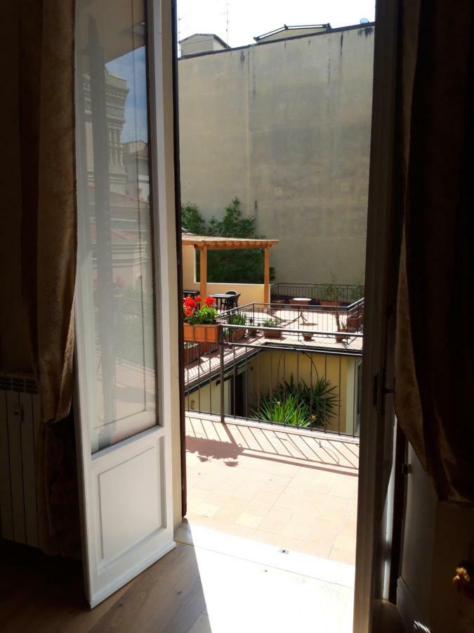 Il Sorriso Bed & Breakfast Florence Luaran gambar